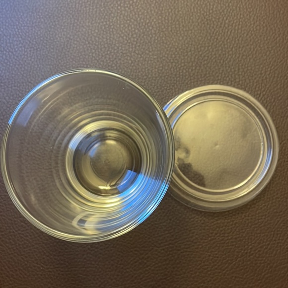 Empty jars, glasses 15, all comes with lids - Picture 5 of 6